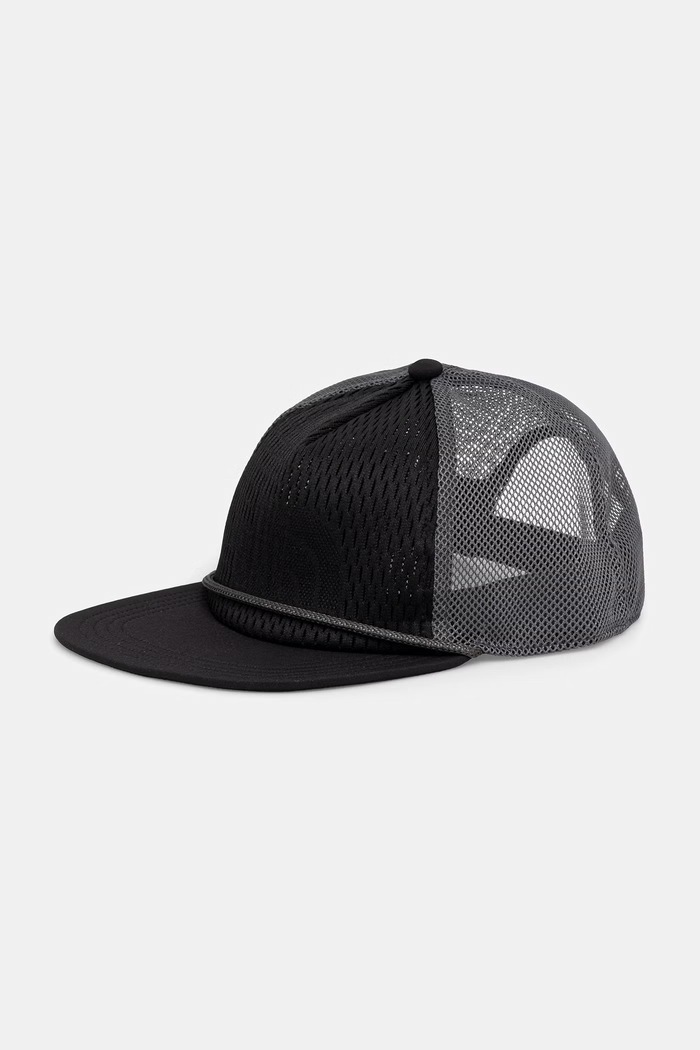 The North Face Čiapka so šiltom RUNNER TRUCKER čierna NF0A8EQ1W9O1