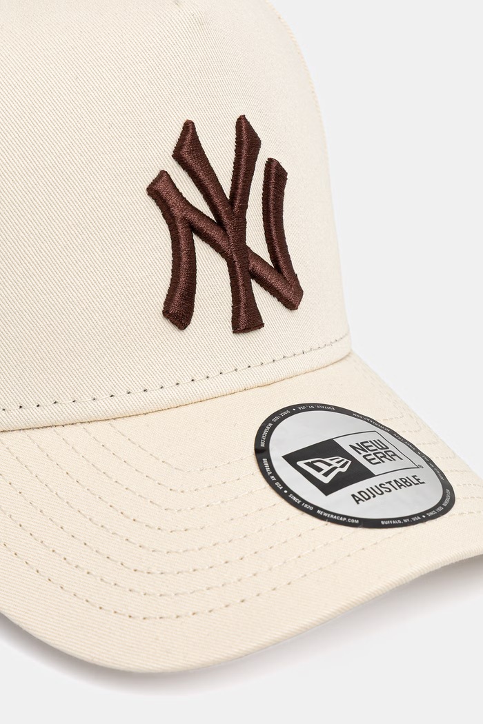 New Era czapka z daszkiem bawełniana LEAGUE ESS EFRAME NYY 60691361 beżowy SS26