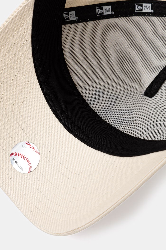 New Era czapka z daszkiem bawełniana LEAGUE ESS EFRAME NYY beżowy 60691361
