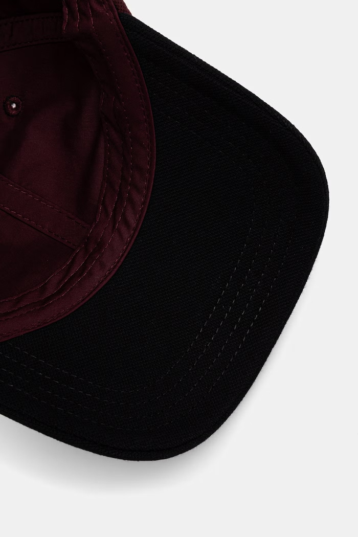 Fred Perry czapka z daszkiem bawełniana bordowy HW2303