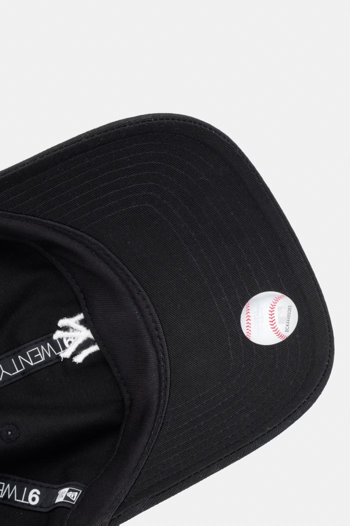 New Era czapka z daszkiem bawełniana MINI LOGO 920 NYY czarny 60675528