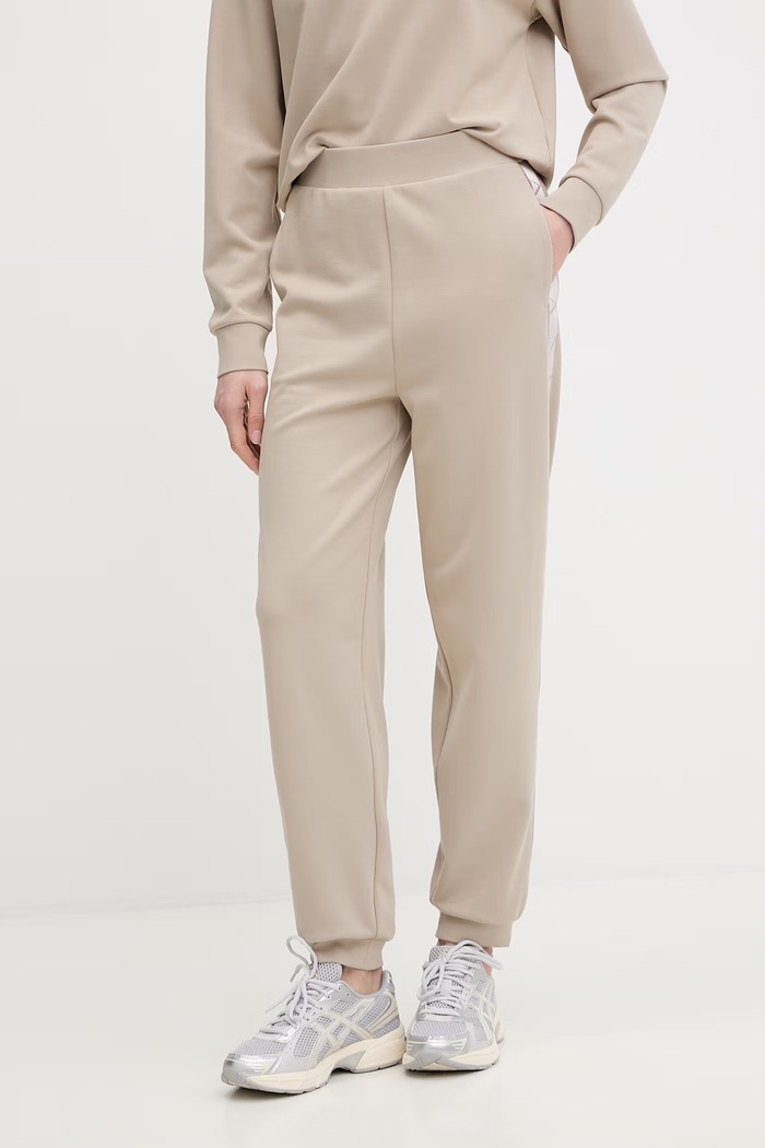Oblečenie Tepláková súprava EA7 Emporio Armani AF12501.7W001157 béžová