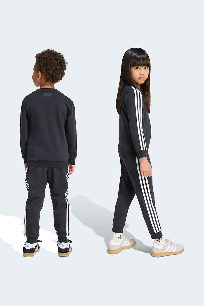 adidas Originals dres dziecięcy z bawełną KC8429