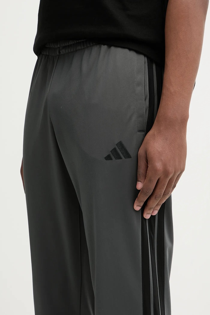 Tepláková souprava adidas KC1355