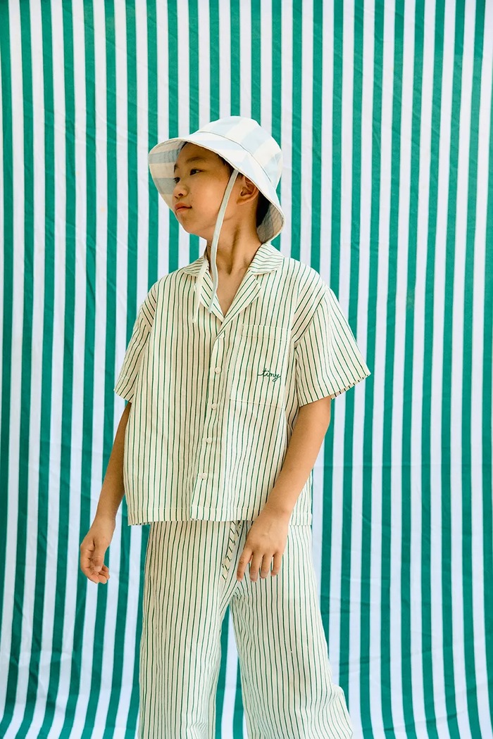 Детска риза с лен Tinycottons EMERALD STRIPES SHIRT къс бял SS26.243
