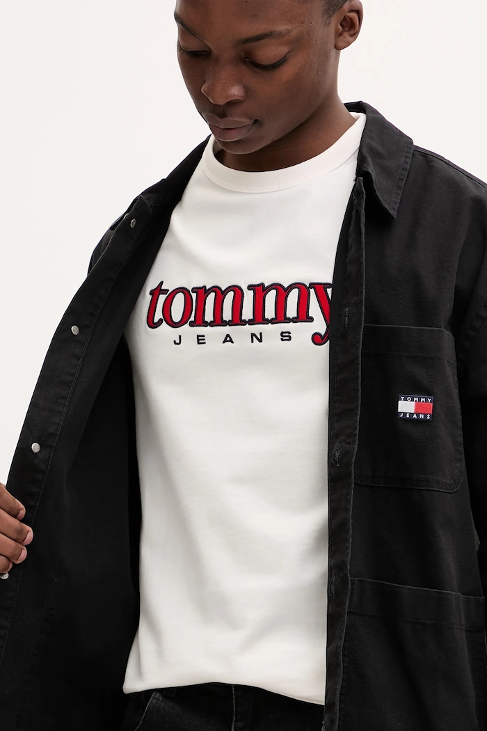 Tommy Jeans srajca moška bombažna črna DM0DM20236