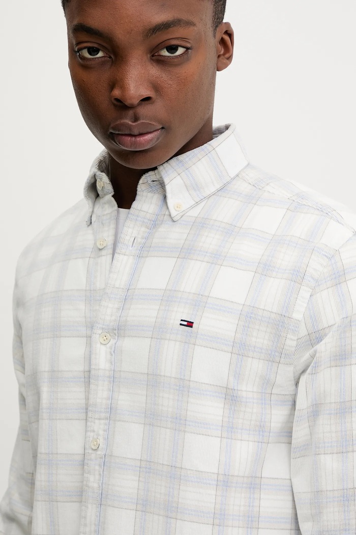 Джинсова риза Tommy Jeans бял DM0DM22408
