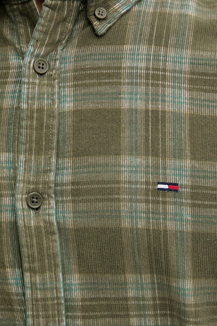 Srajca iz rebrastega žameta Tommy Jeans DM0DM22408 zelena