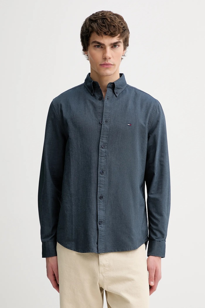 Bombažna srajca Tommy Jeans Brez vzorca mornarsko modra DM0DM22836