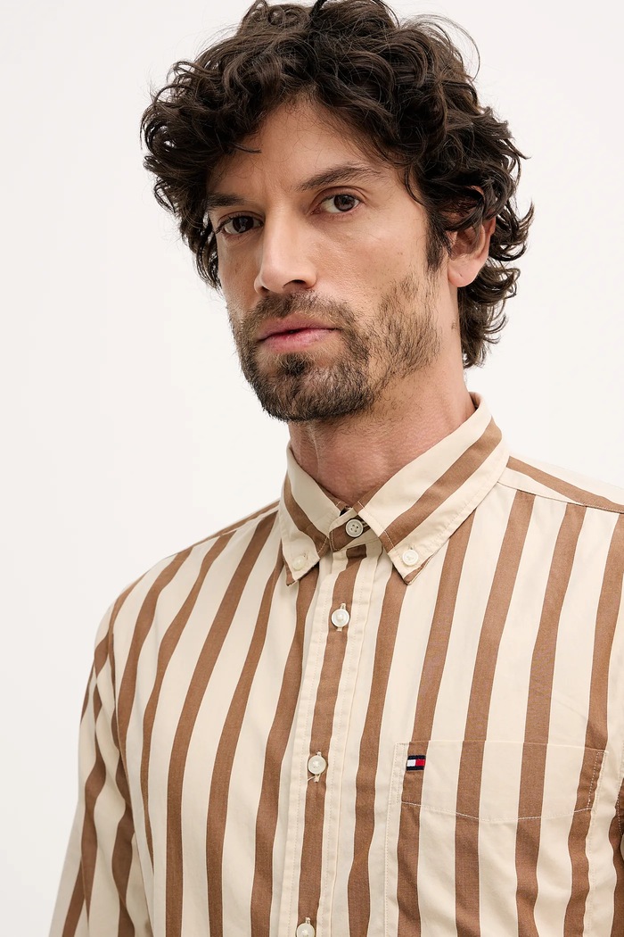 Bombažna srajca Tommy Hilfiger rjava MW0MW41715