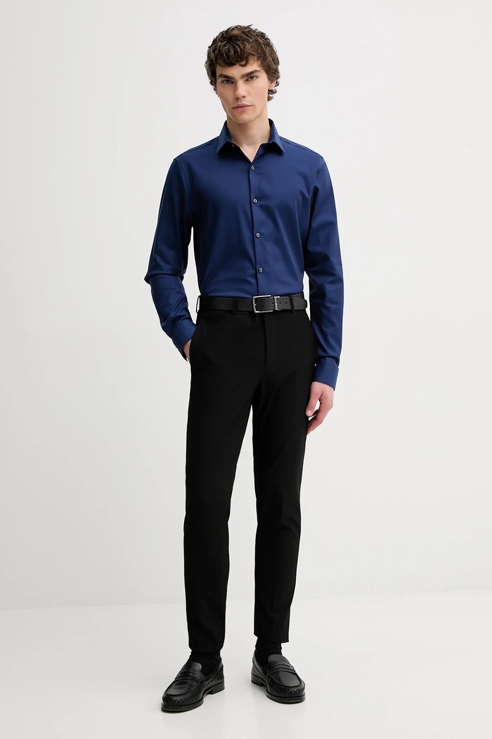 Calvin Klein košeľa pánska bavlnená s elastanom LV019EU090 modrá SS26