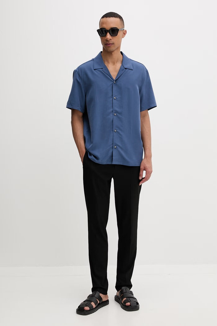 Calvin Klein koszula męska z modalem LV04LF114G granatowy SS26