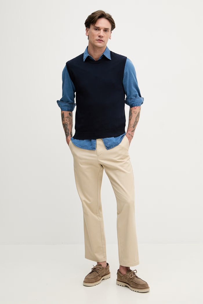 United Colors of Benetton pánska košeľa z bavlny 58JKUQ065 modrá SS26