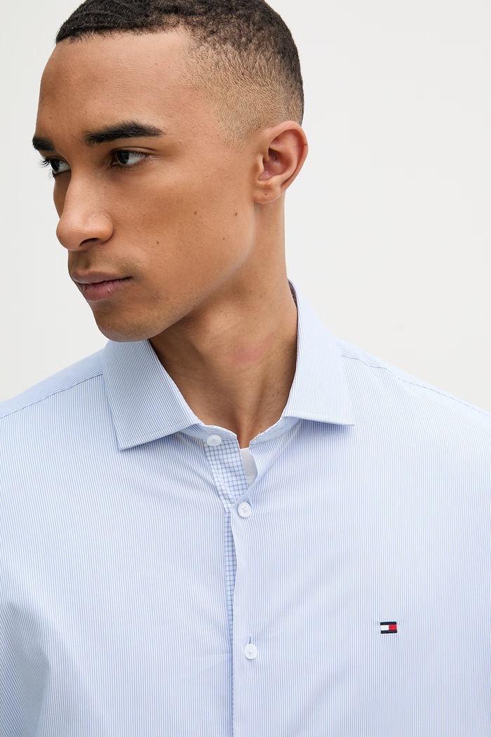 Tommy Hilfiger košeľa pánska bavlnená s elastanom modrá MW0MW42930