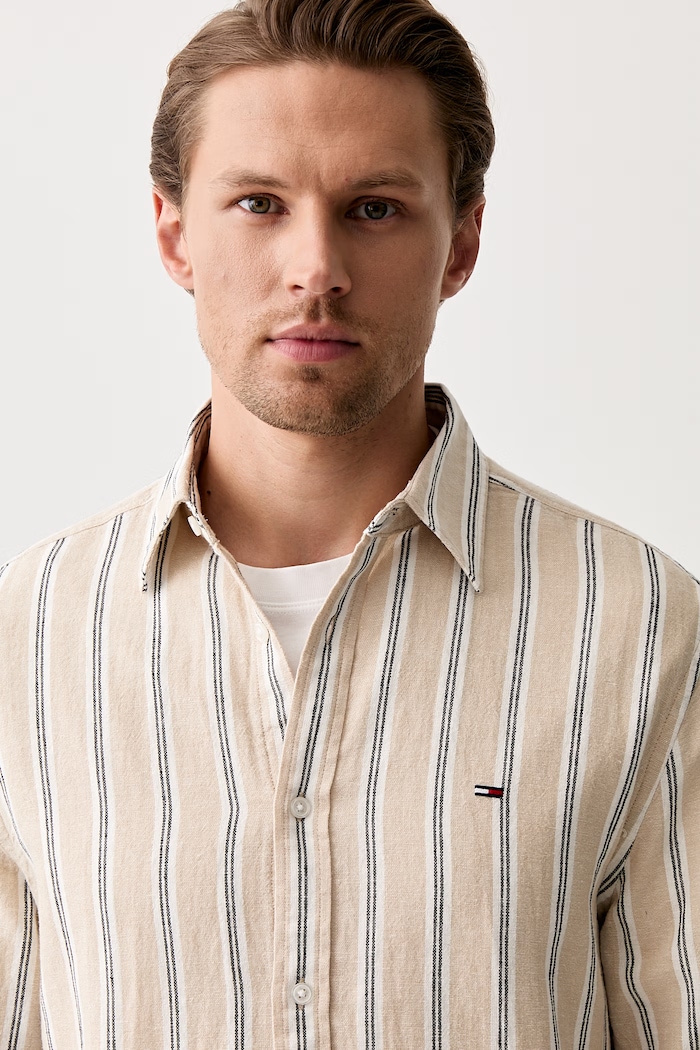 Tommy Jeans cămașă pentru bărbați, cu in bej DM0DM22755