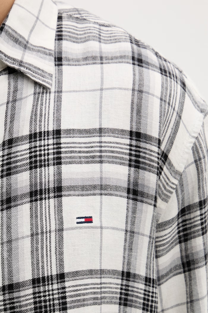 Tommy Jeans cămașă pentru bărbați, cu amestec de in DM0DM22758 negru