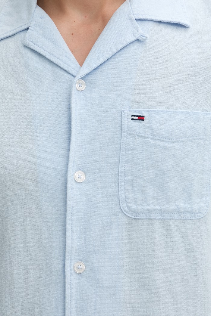 Tommy Jeans košeľa pánska s ľanom DM0DM23058 modrá