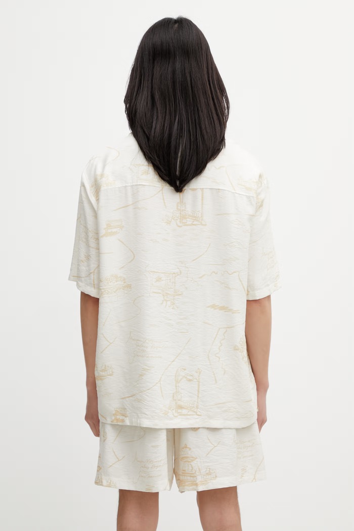 Одяг Maison Kitsuné Parisian Map Resort сорочка з віскозою чоловіча QM00404WW9103 бежевий