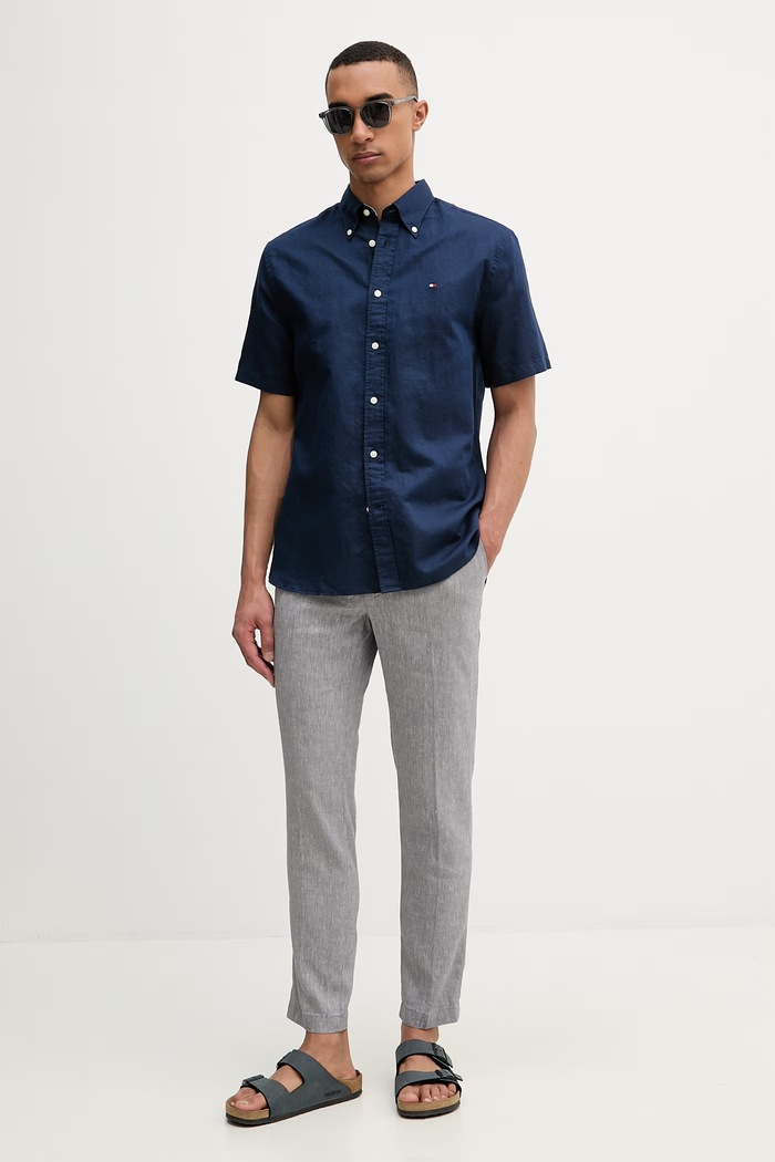 Tommy Hilfiger košeľa pánska s ľanom MW0MW42450 tmavomodrá SS26