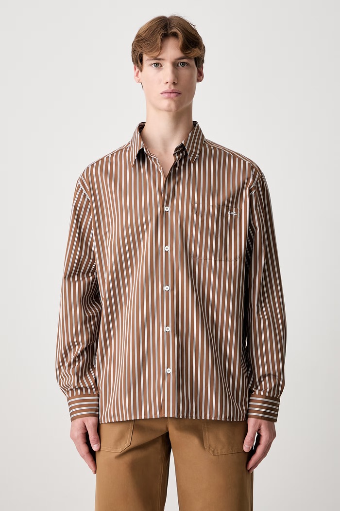 A.P.C. Malo Logo košulja od pamuka za muškarce relaxed smeđa COHLH.H12553