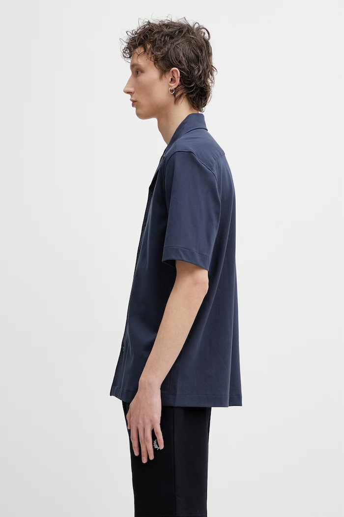 Fred Perry koszula bawełniana M1745 granatowy SS26