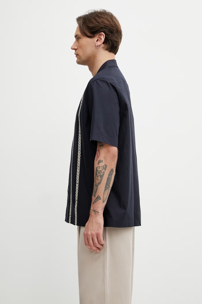 Fred Perry koszula bawełniana męska M2430 granatowy SS26