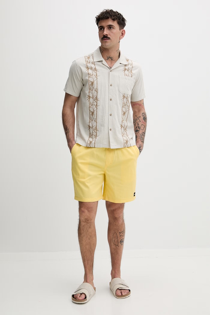 Hurley pánska bavlnená košeľa HSP26MMVS08456 béžová SS26
