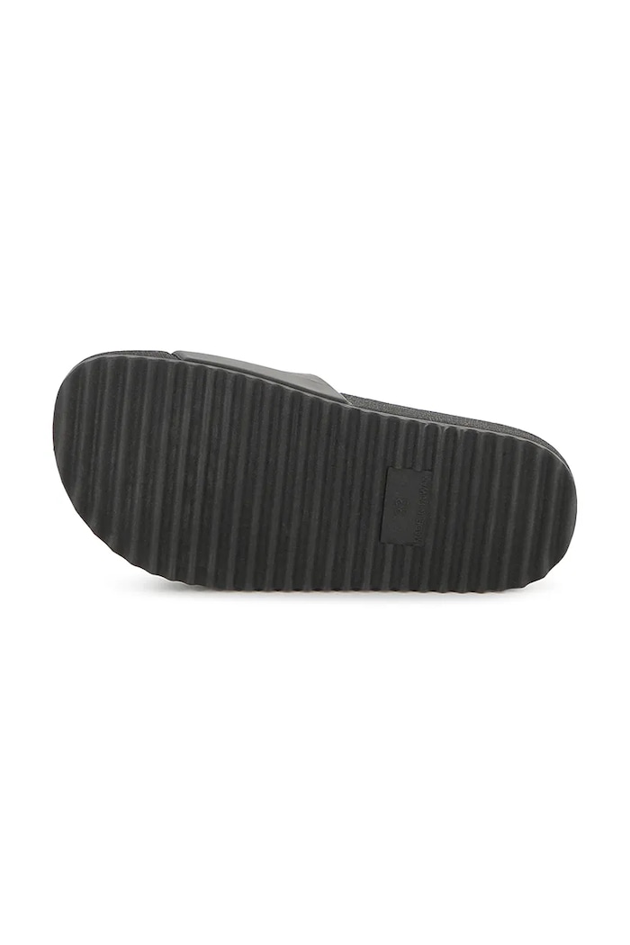 Karl Lagerfeld gyerek papucs Z31178.27.35 fekete