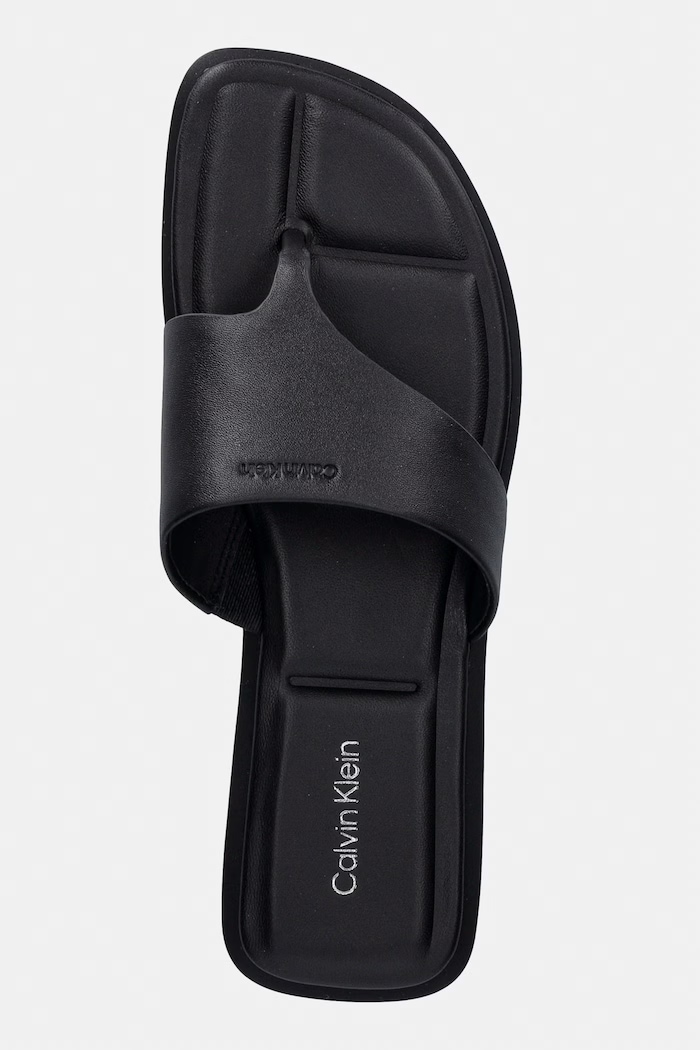 Calvin Klein šľapky dámske kožené FLAT SANDAL THONG LTH čierna HW0HW02866