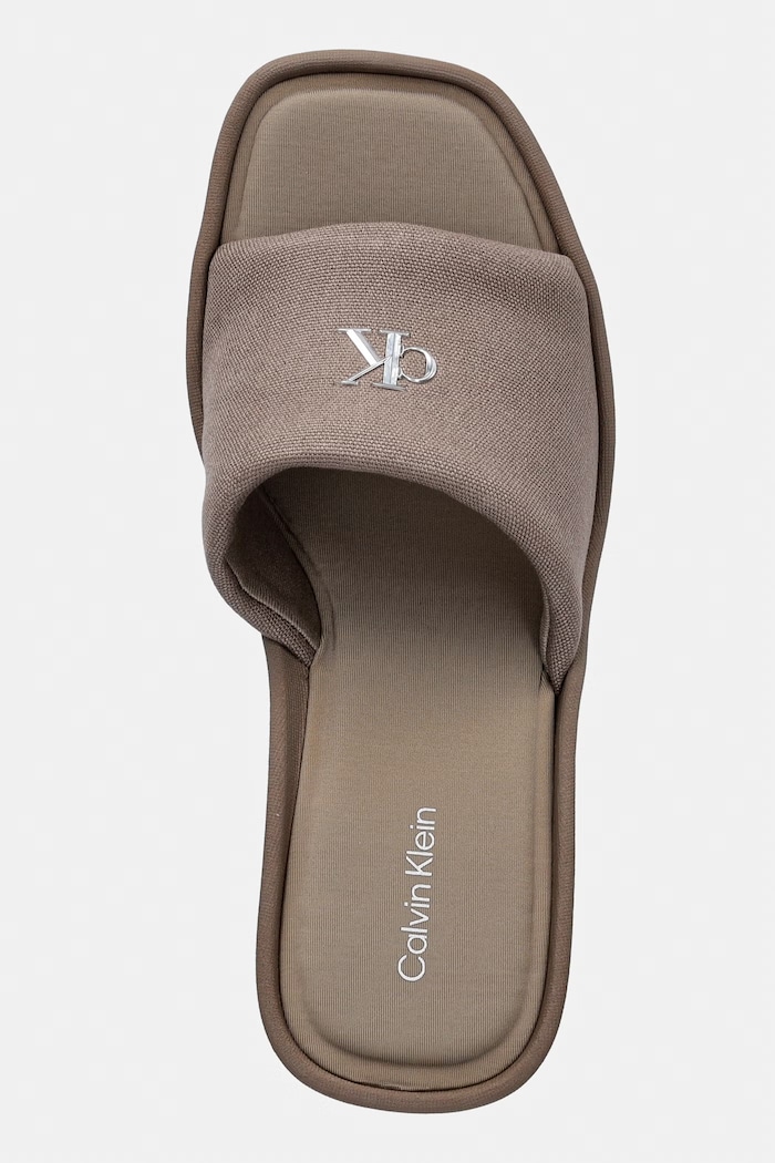 Calvin Klein klapki na koturnie damskie WEDGE 70 SNDL CANV MG brązowy HW0HW03134