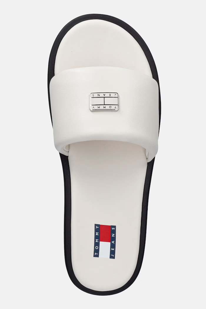 Tommy Jeans klapki na płaskim obcasie damskie skórzane TJW SOFT PADDED CASUAL SLIDE beżowy EN0EN02950