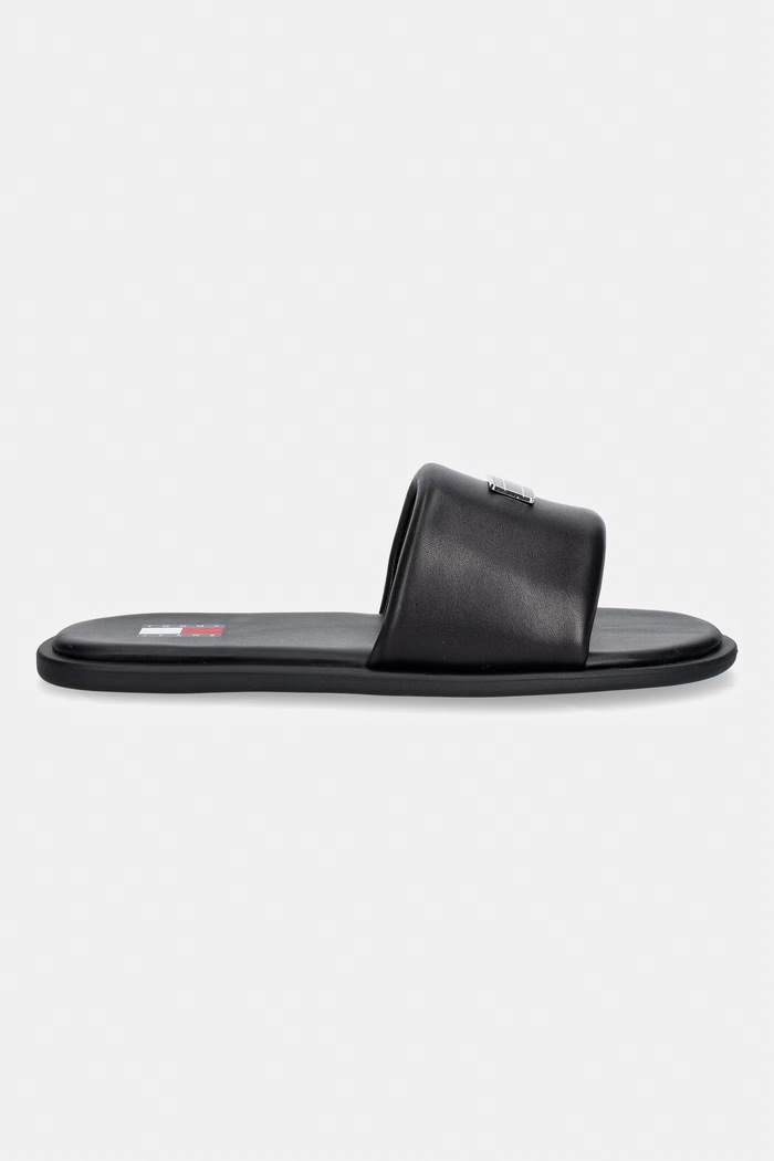 Tommy Jeans klapki na płaskim obcasie damskie skórzane TJW SOFT PADDED CASUAL SLIDE EN0EN02950 czarny SS26
