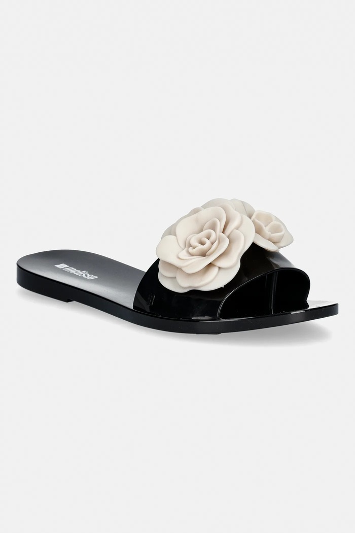 Παντόφλες Melissa MELISSA BABE PETALS AD φλατ μαύρο M.37817.BO947