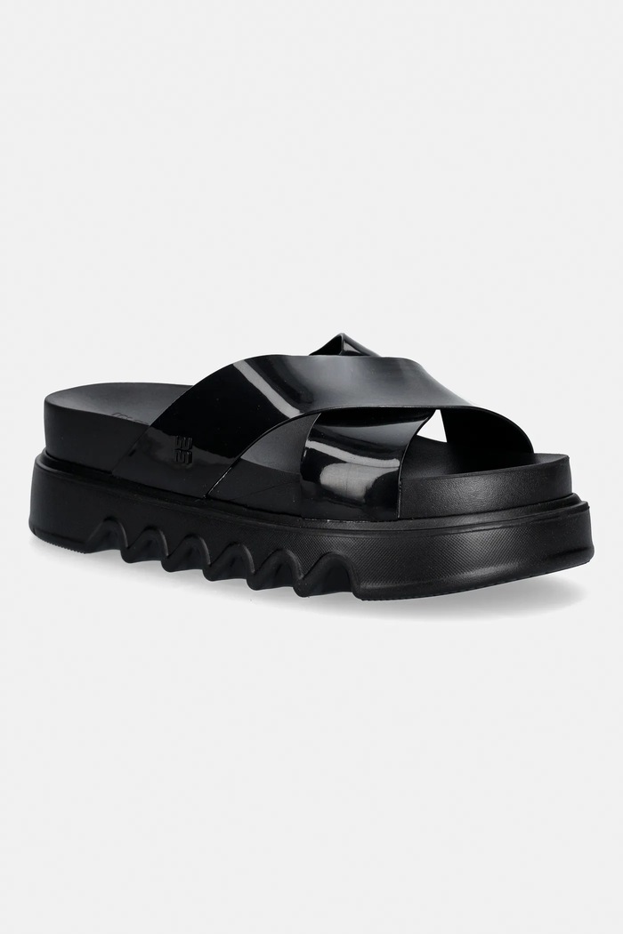 Melissa klapki MELISSA COZY CROSS PLATFORM AD 5-8 cm czarny M.38073.BU399
