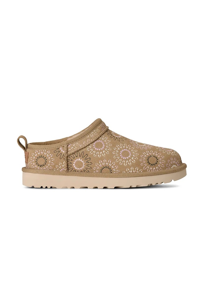 Велурени чехли UGG W Classic Micro Sun Stitch бежов 1178192.MDSD