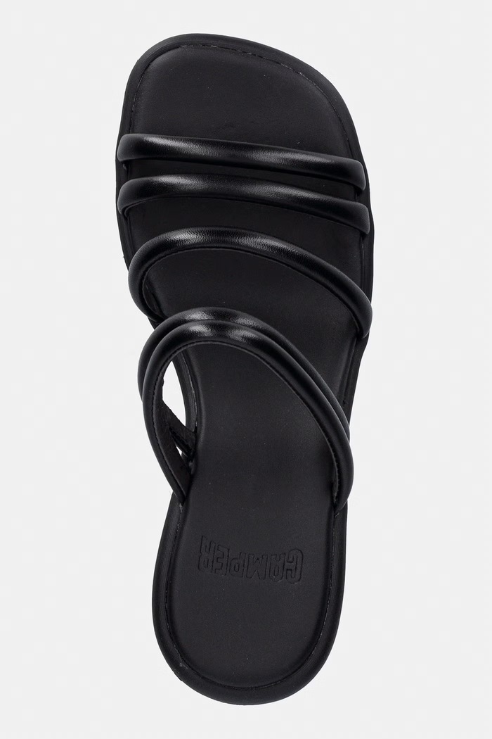 Camper σαγιονάρες σε σφήνα Γυναικεία δερμάτινες Louise Sandal μαύρο K201938.001