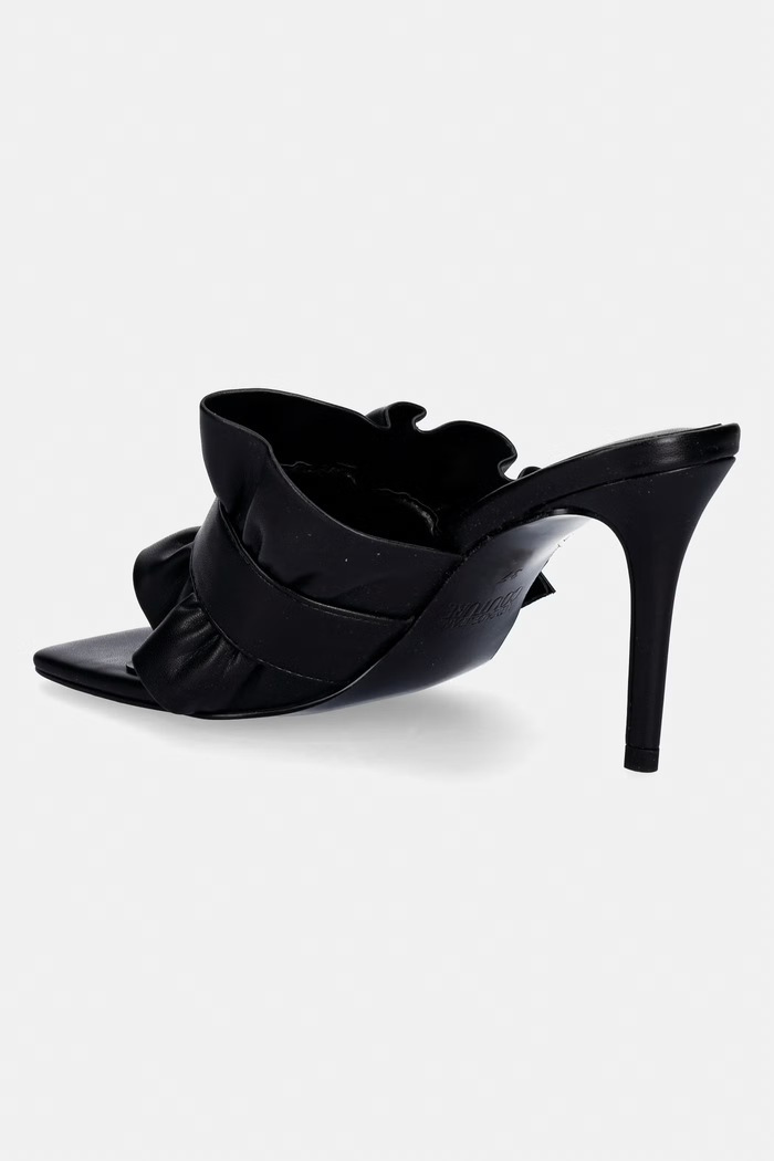 Obuwie Versace Jeans Couture klapki na wysokim obcasie damskie 80VA3S70.ZSS83.899 czarny