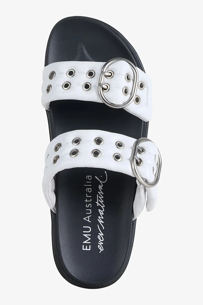 Emu Australia šľapky na plochom podpätku dámske kožené Bondi Buckle 2.0 W13306.COCT biela