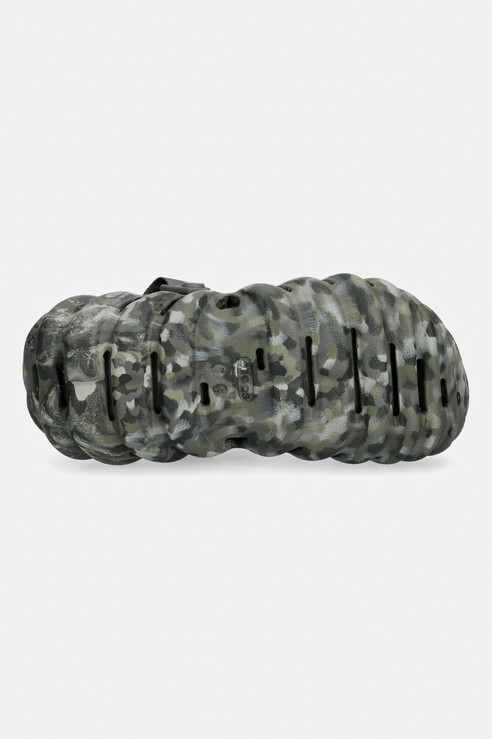 Crocs шльопанці мюлі чоловічі Echo Marbled Clog 208454.3N4 зелений