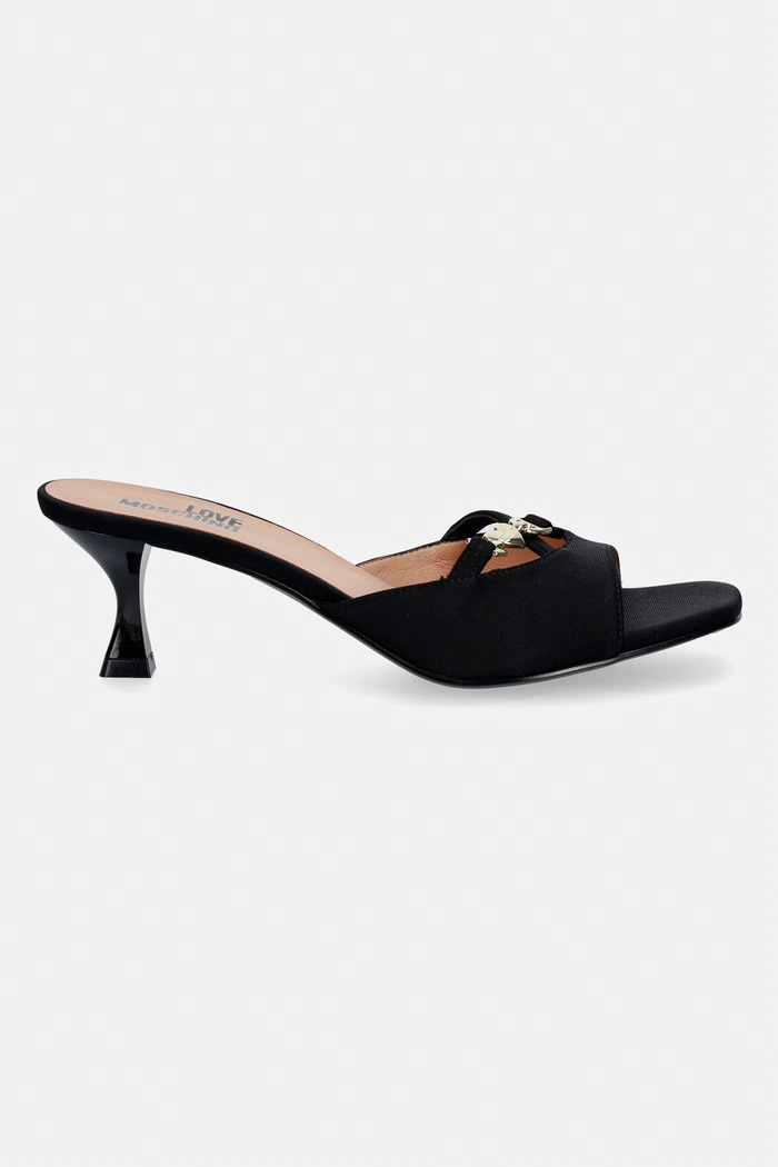 Šľapky Love Moschino JA28105G1OIM0000 čierna SS26