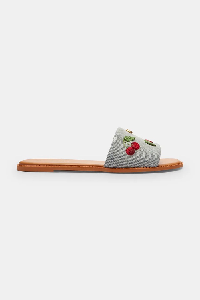 Coach šľapky na plochom podpätku dámske bavlnené Holly Denim Cherries Sandal modrá CEG69.DEI