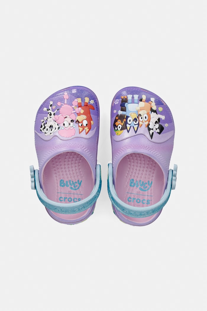 Crocs detské šľapky CLASSIC BLUEY MULTI PINK CLOG T 212370.CROCS.CLASSIC.BL fialová SS26
