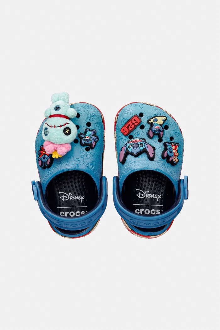 Crocs klapki dziecięce CLASSIC STITCH 213008.CROCS.CLASSIC.ST niebieski SS26