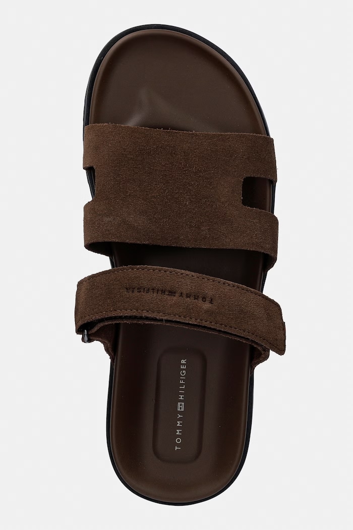 Tommy Hilfiger klapki męskie zamszowe ADJUSTABLE PREMIUM SUEDE SANDAL brązowy FM0FM05774