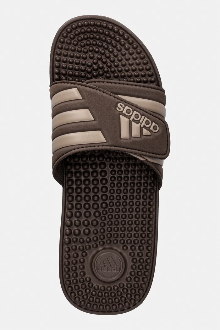 Šľapky adidas Adissage hnedá IH8996