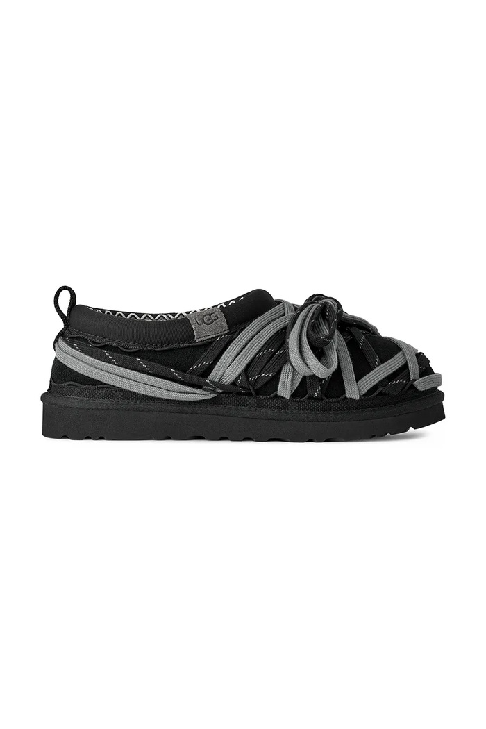 UGG pantofole in camoscio M Tasman Lace nero 1175054.BLK