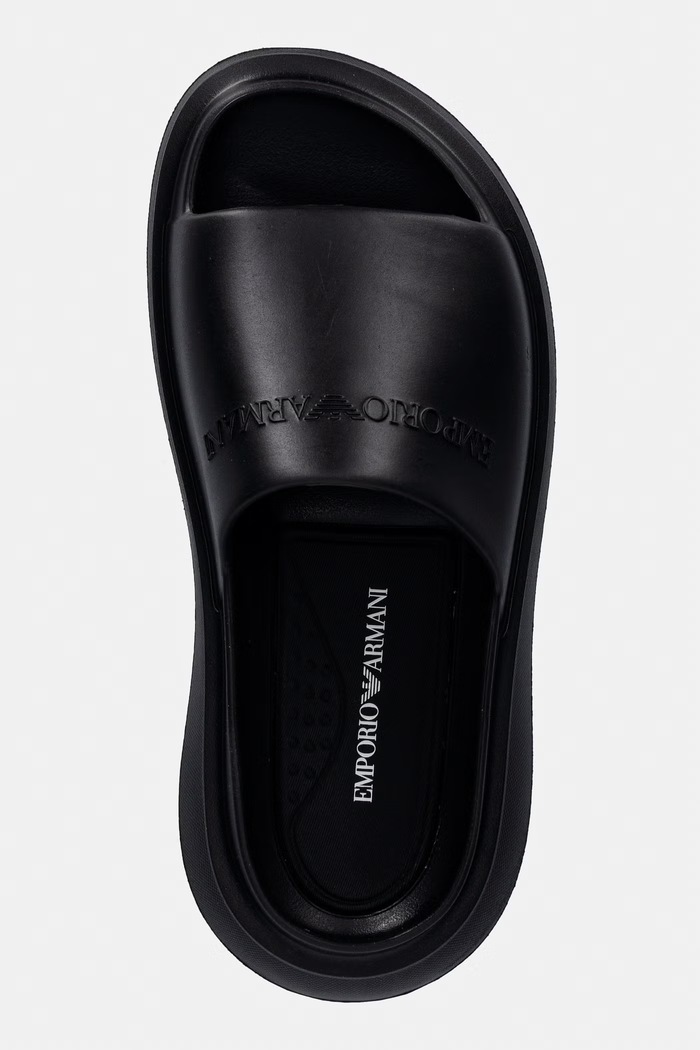 Emporio Armani šľapky pánske čierna EM005960.AF26000.UC001