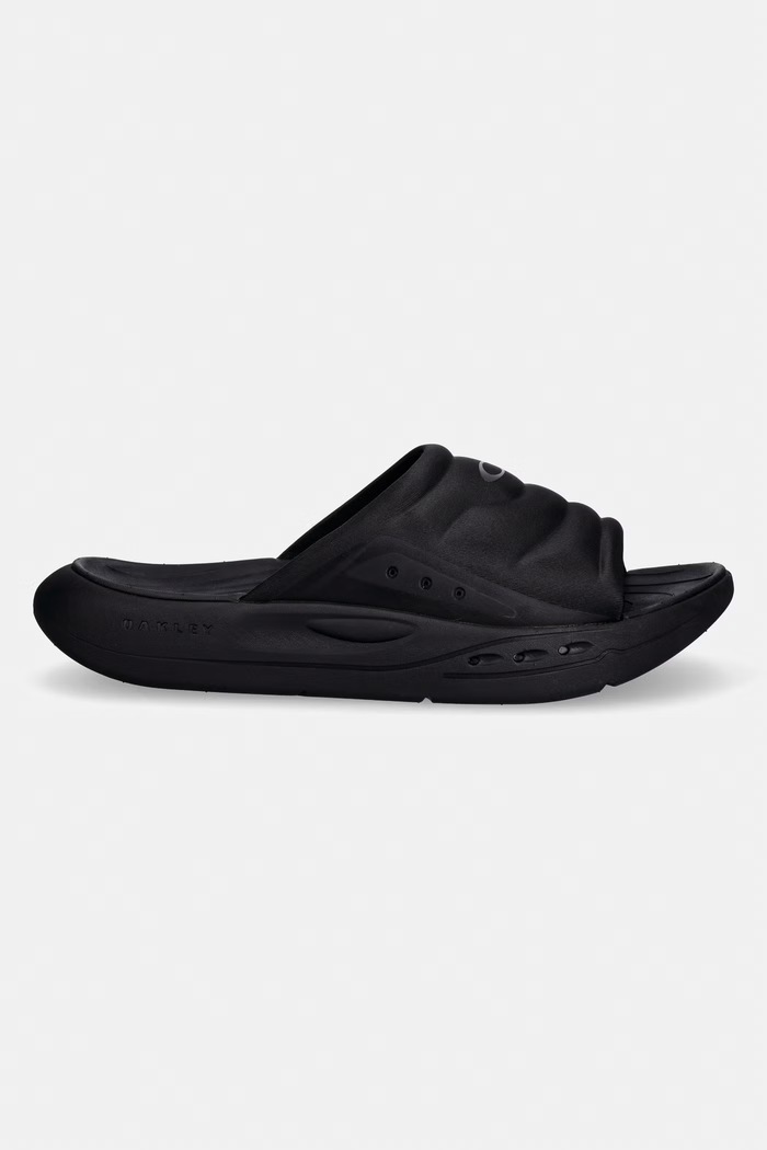 Oakley pánske šľapky STUDIO FOF100651 čierna SS26
