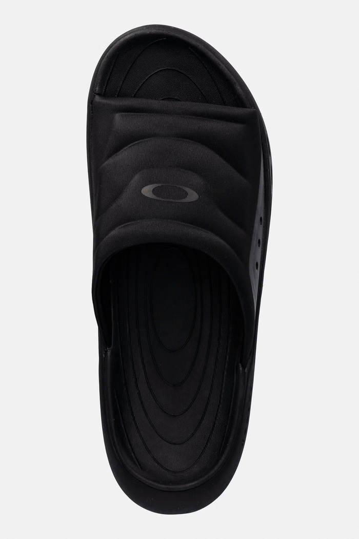 Oakley pánske šľapky STUDIO čierna FOF100651