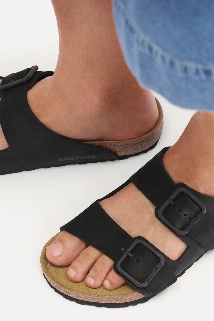 Birkenstock klapki nubukowe Arizona Wire Buckle 1031697